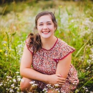 Meet your Posher, Ava